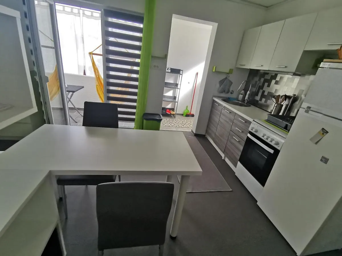 Laura'S Dream Appartments Pag Town Croatia